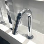 Vòi lavabo TOTO TLE26006V cảm ứng - Ảnh 3