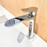 Vòi lavabo TOTO TLG01307B#PN nóng lạnh dòng GO mạ Nikel bóng ,cao 29cm - Ảnh 3