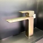 Vòi lavabo TOTO TLG02304B#MBL nóng lạnh dòng GR đen mờ ,cao 21cm - Ảnh 6