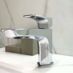 Vòi lavabo TOTO TLG07301B#BBR nóng lạnh dòng GE - Ảnh 2