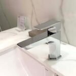 Vòi lavabo TOTO TLG07301B#BBR nóng lạnh dòng GE - Ảnh 3