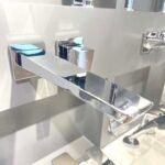 Vòi Lavabo TOTO TLG07308BB nóng lạnh, gắn tường, dòng GE (2 lỗ) - Ảnh 2