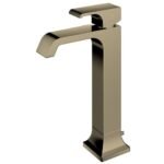 Vòi lavabo TOTO TLG08305B#BBR nóng lạnh dòng GC