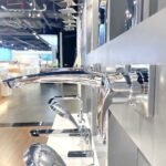 Vòi Lavabo TOTO TLG09308BB nóng lạnh, gắn tường, dòng GM (2 lỗ) - Ảnh 4