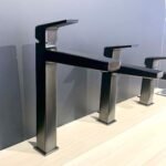 Vòi lavabo TOTO TLG10305B#MBL nóng lạnh dòng GB - Ảnh 4