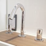 Vòi lavabo TOTO TLG11201B#PN nóng lạnh, dòng GF (3 lỗ) mạ Nikel bóng - Ảnh 3