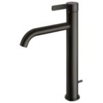 Vòi lavabo TOTO TLG11305B#MBL nóng lạnh dòng GF đen mờ ,cao 30 cm