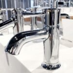 Vòi lavabo TOTO TLS02301V nóng lạnh - Ảnh 3