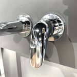 Vòi Lavabo TOTO TLS03308B nóng lạnh, gắn tường, dòng LC (2 lỗ) - Ảnh 4