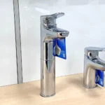 Vòi lavabo TOTO TLS04304V nóng lạnh - Ảnh 3