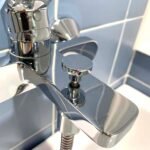 Vòi sen tắm TOTO TTMR302V/ TBW03002B nóng lạnh - Ảnh 4