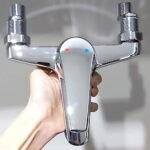 Vòi sen tắm TOTO TX432SD nóng lạnh - Ảnh 3