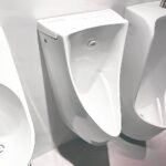 Bồn tiểu nam TOTO USWN902ASV#XW xả cảm ứng điện 220V - Ảnh 4