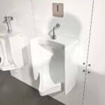 Bồn tiểu nam TOTO UT445#W treo tường - Ảnh 2