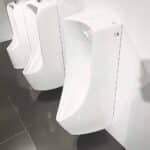 Bồn tiểu nam TOTO UT500T#XW treo tường - Ảnh 4