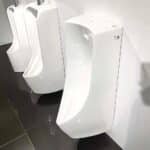 Bồn tiểu nam TOTO UT901H#XW treo tường - Ảnh 4