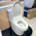 Bồn cầu TOTO CS986CGW15#XW 2 khối (Giấu dây) nắp điện tử TCF24460AAA - Ảnh 5