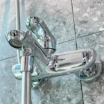 Vòi sen tắm TOTO TBG01302VA nóng lạnh (không kèm tay sen ) - Ảnh 3