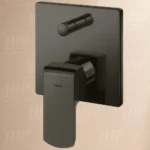 Van điều chỉnh nhiệt độ TOTO TBG02304BB#MBL (không kèm phụ kiện âm tường) đen mờ