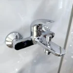 Vòi sen tắm TOTO TBS03302V nóng lạnh (không kèm tay sen) - Ảnh 6