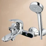 Vòi sen tắm TOTO TBS03302V/ TBW07012A nóng lạnh