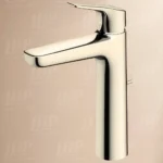 Vòi Lavabo TOTO TLG03303B#PBR nóng lạnh dòng GS mạ đồng bóng ,cao 23cm