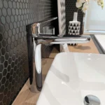 Vòi lavabo TOTO TLG03305V nóng lạnh dòng GS - Ảnh 4