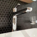 Vòi lavabo TOTO TLG03303V nóng lạnh dòng GS - Ảnh 5