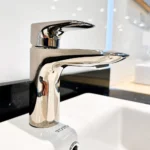 Vòi Lavabo TOTO TLG04301B#MBL nóng lạnh dòng GA đen mờ ,cao 15cm - Ảnh 5