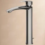 Vòi Lavabo TOTO TLG09305B#BN nóng lạnh dòng GM